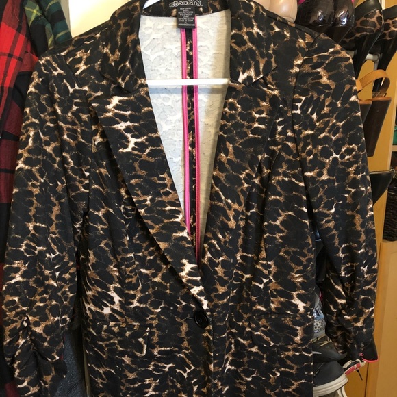 Cheetah blazer - Picture 5 of 5